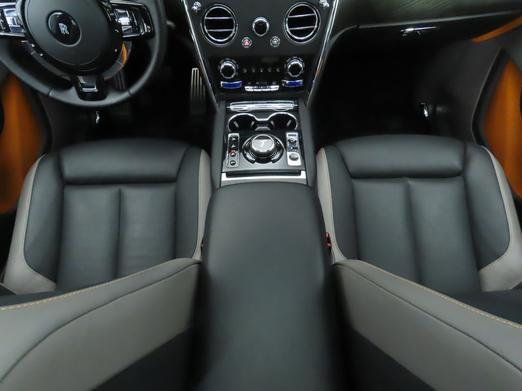 2020 Rolls-Royce Cullinan  17