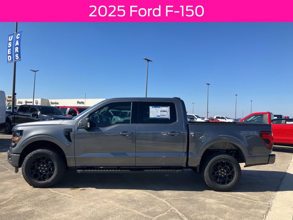 View vehicle photo 4