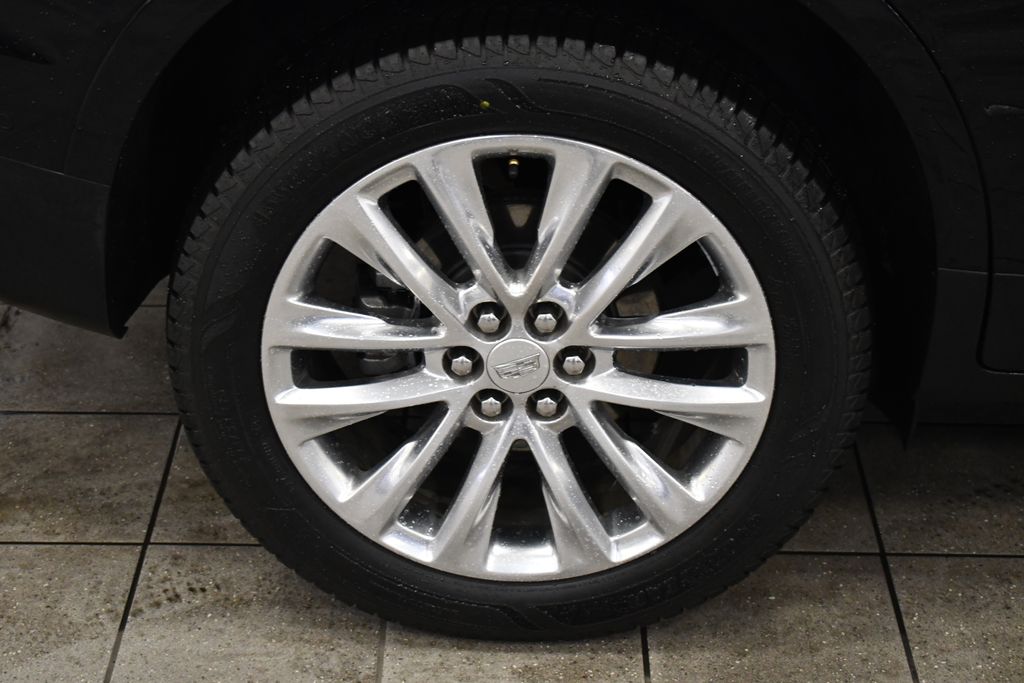 Thumbnail: 2018 Cadillac XT5 - 13