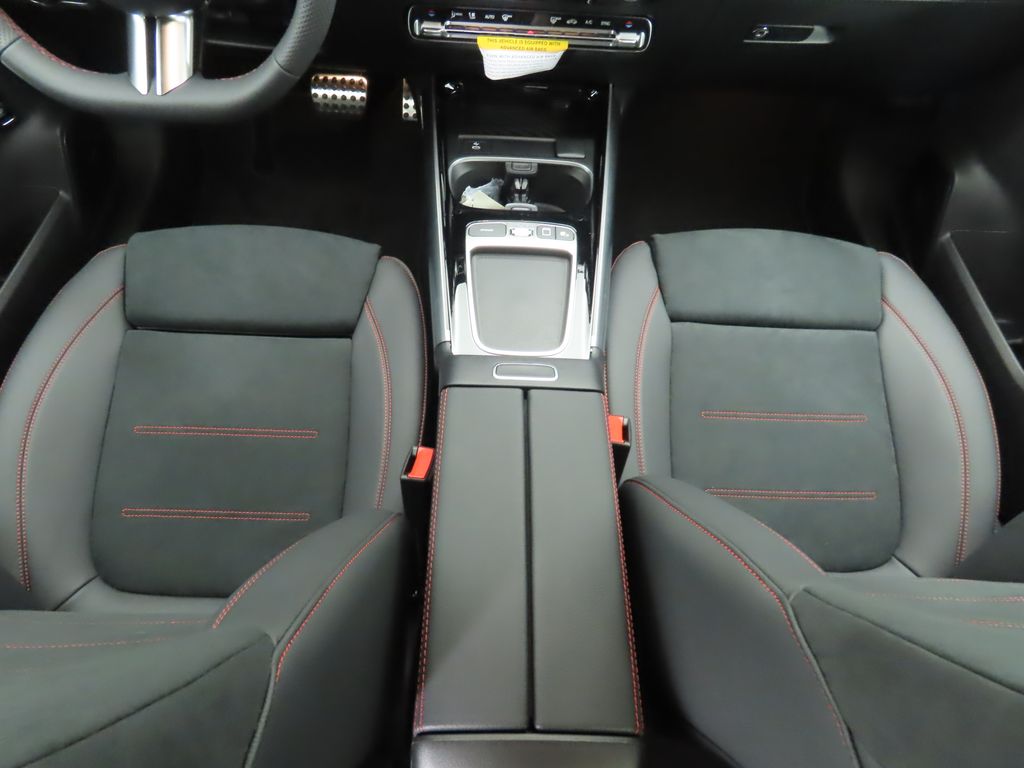 Thumbnail: 2026 Mercedes-Benz GLA - 17