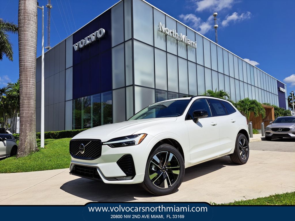 2027 Volvo XC60 Core