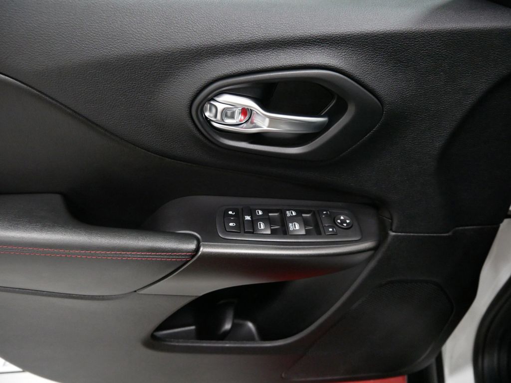 2025 Toyota Tundra Limited - Photo 49