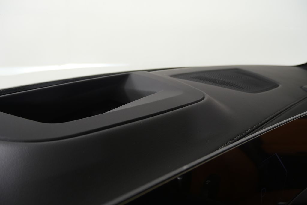 Thumbnail: 2026 BMW X5 - 19