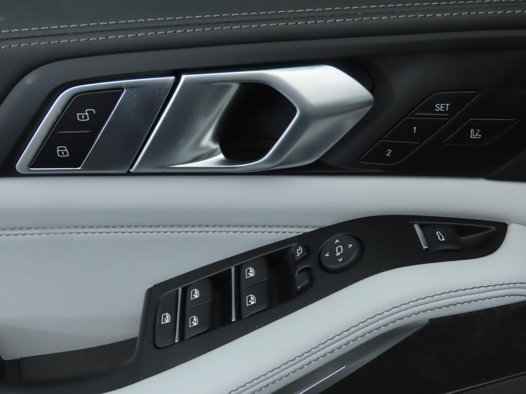 Thumbnail: 2026 BMW X5 - 24