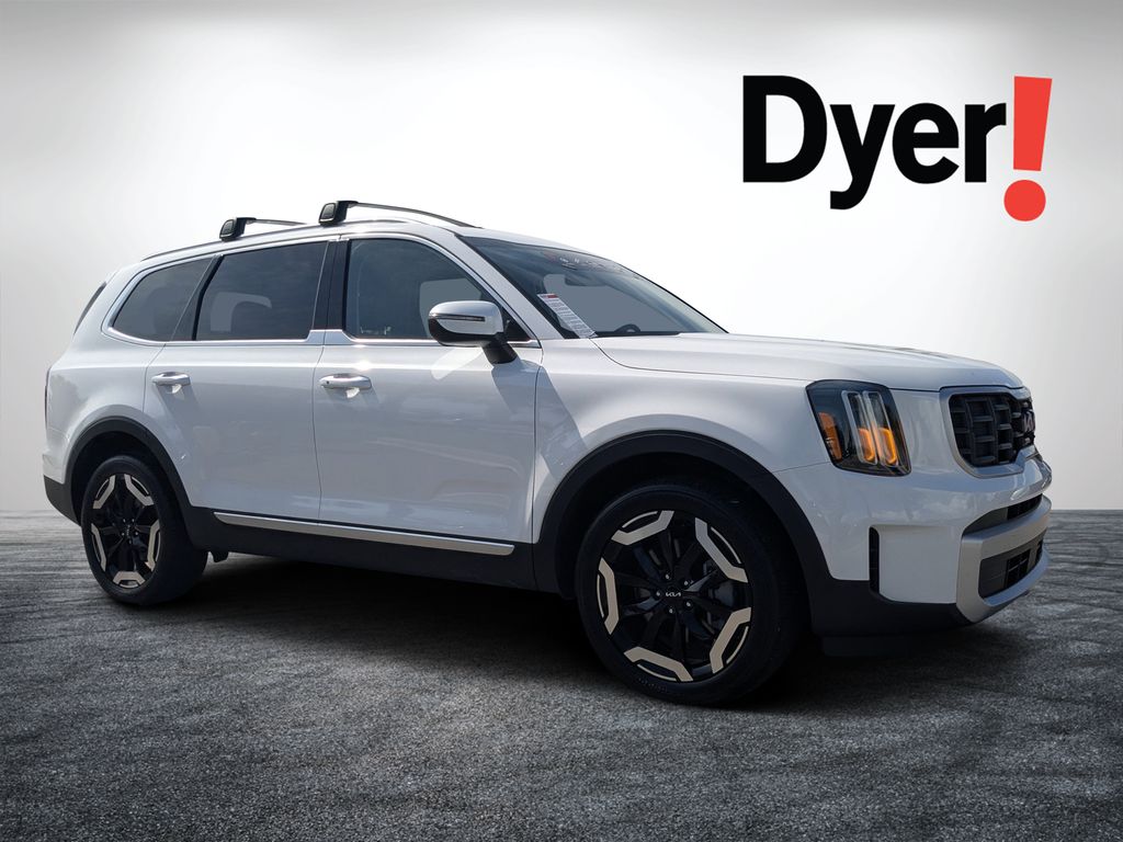 Glacial White Pearl 2024 Kia Telluride SUV / Crossover Front-Wheel Drive 8-Speed Automatic