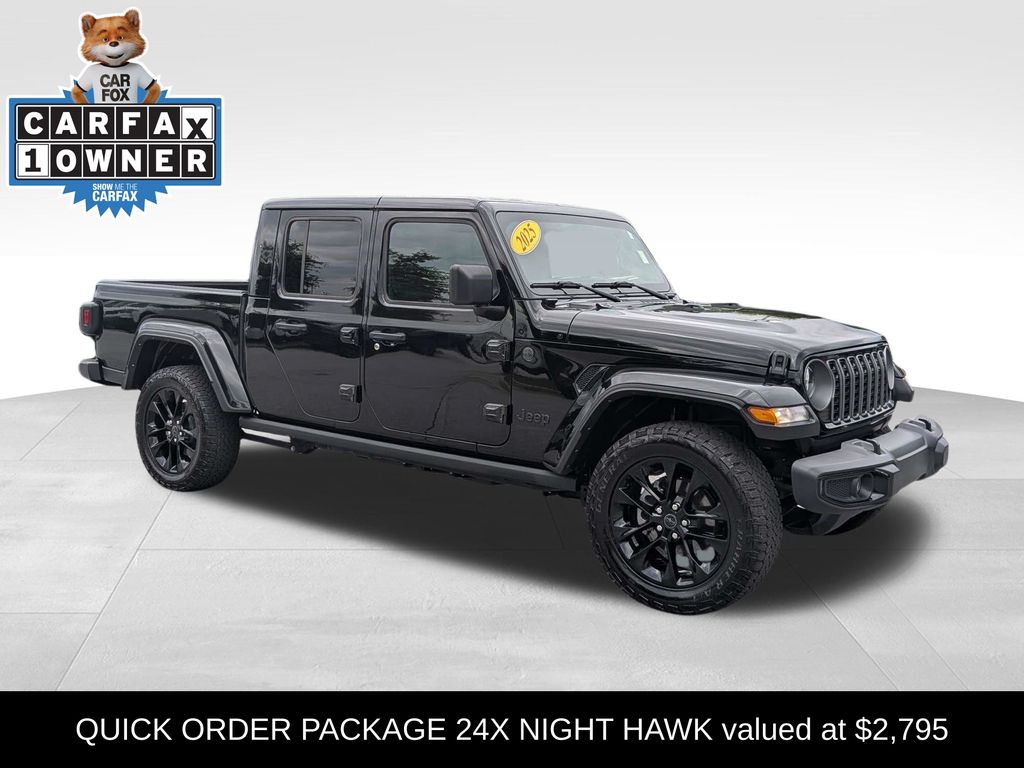Black Clearcoat 2025 Jeep Gladiator Pickup Truck Four-Wheel Drive 8-Speed Automatic
