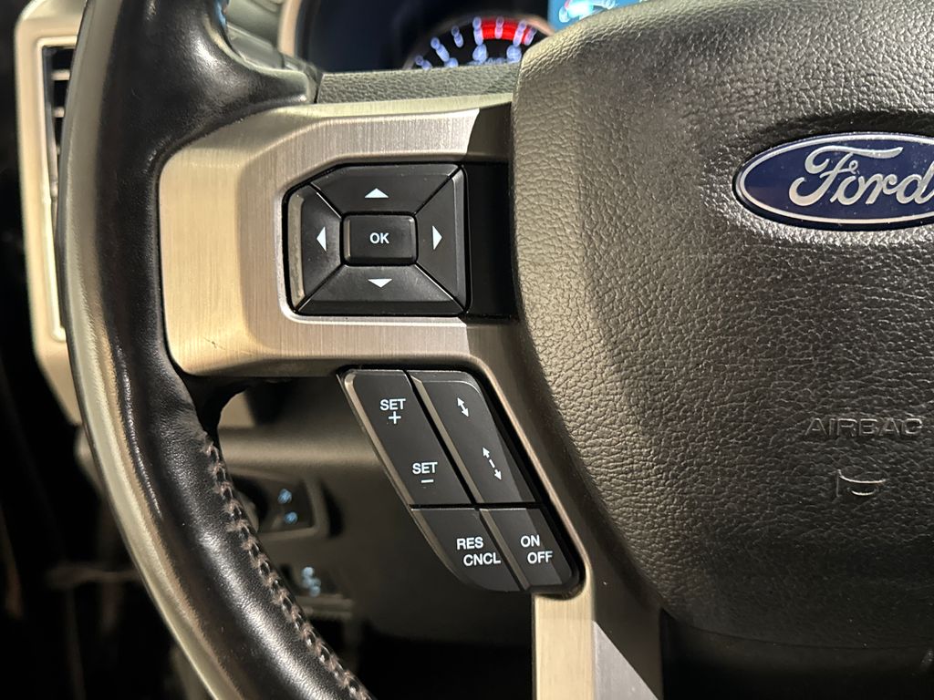 Used 2018 Black Ford Platinum image 22