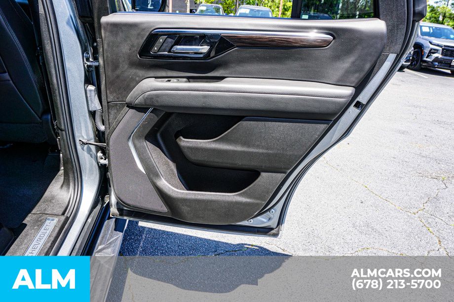 Used 2025 Gray Chevrolet LT image 58