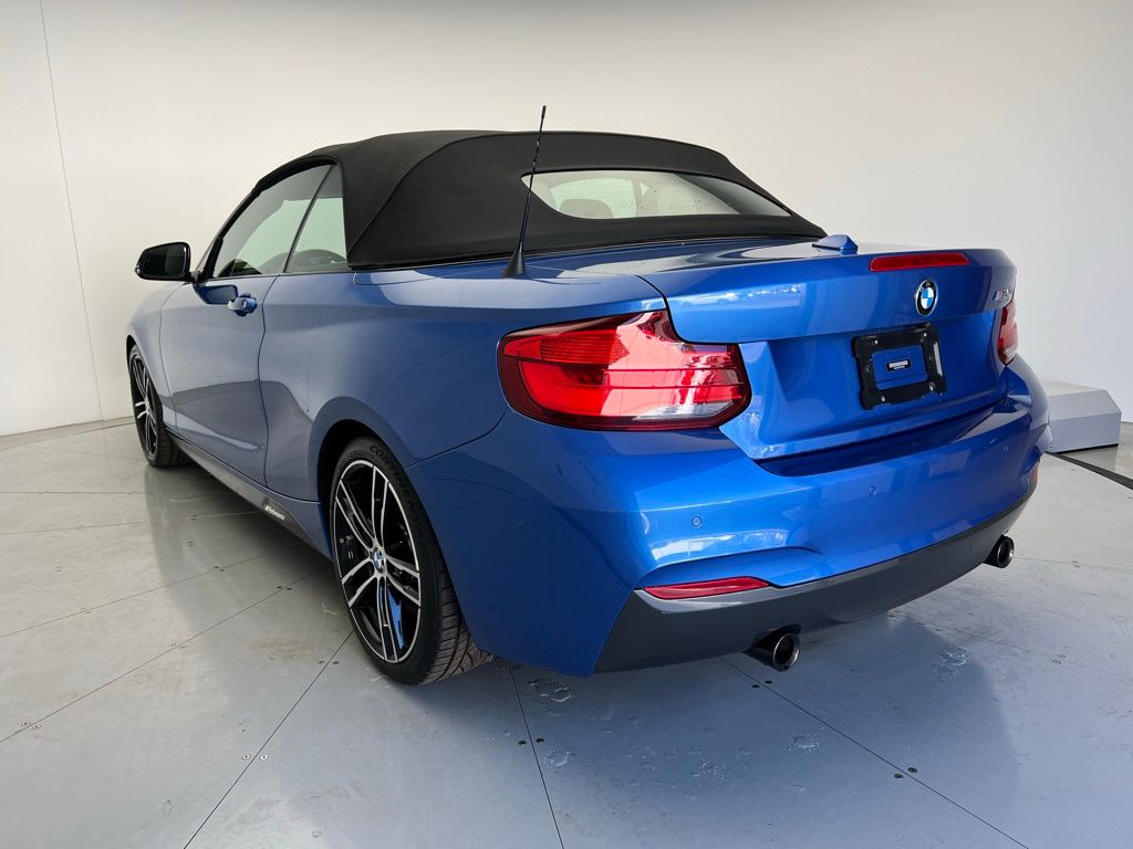 2019 BMW 2 Series M240i 8