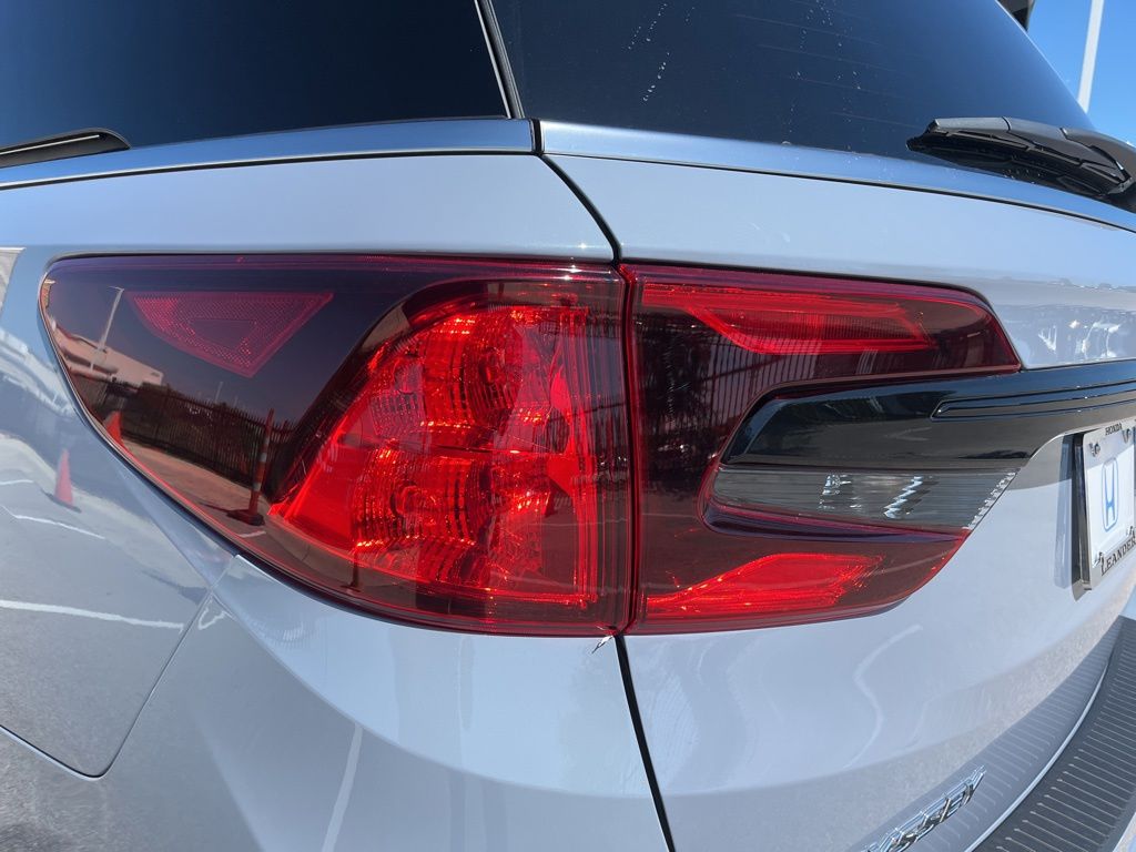 Thumbnail: 2026 Honda Odyssey - 7