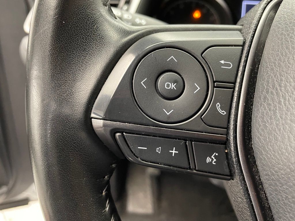 Thumbnail: 2023 Toyota Camry - 19