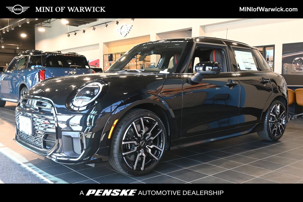 2025 MINI Cooper Hardtop S Hero Image