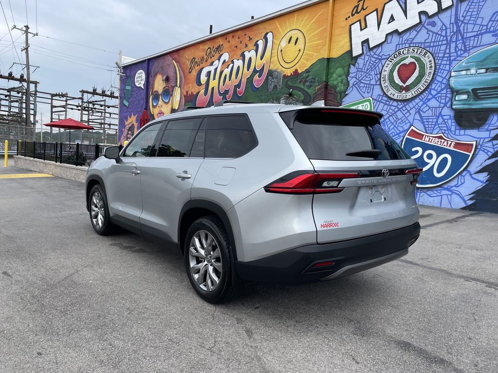 Used 2024 Toyota Grand Highlander SUV