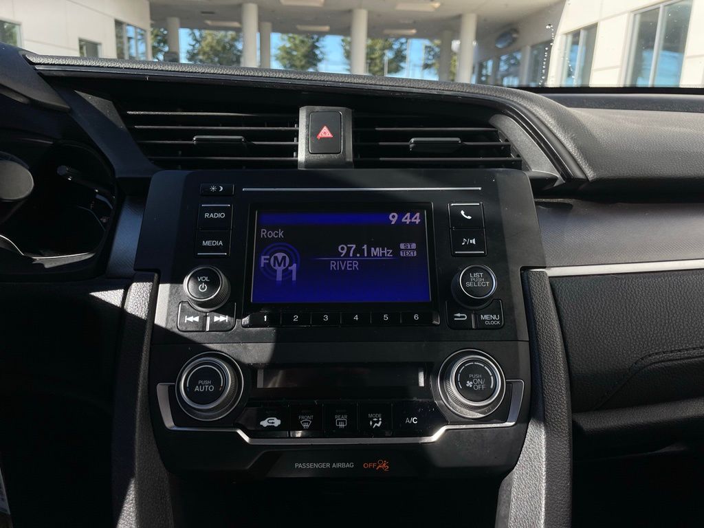 Thumbnail: 2016 Honda Civic - 16