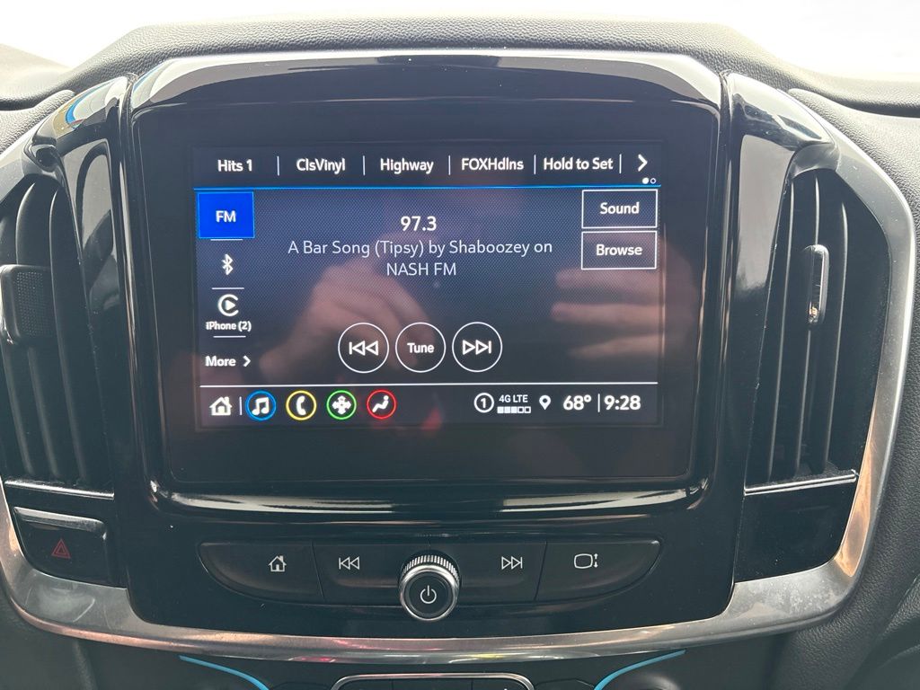 Used 2023 Chevrolet Traverse SUV