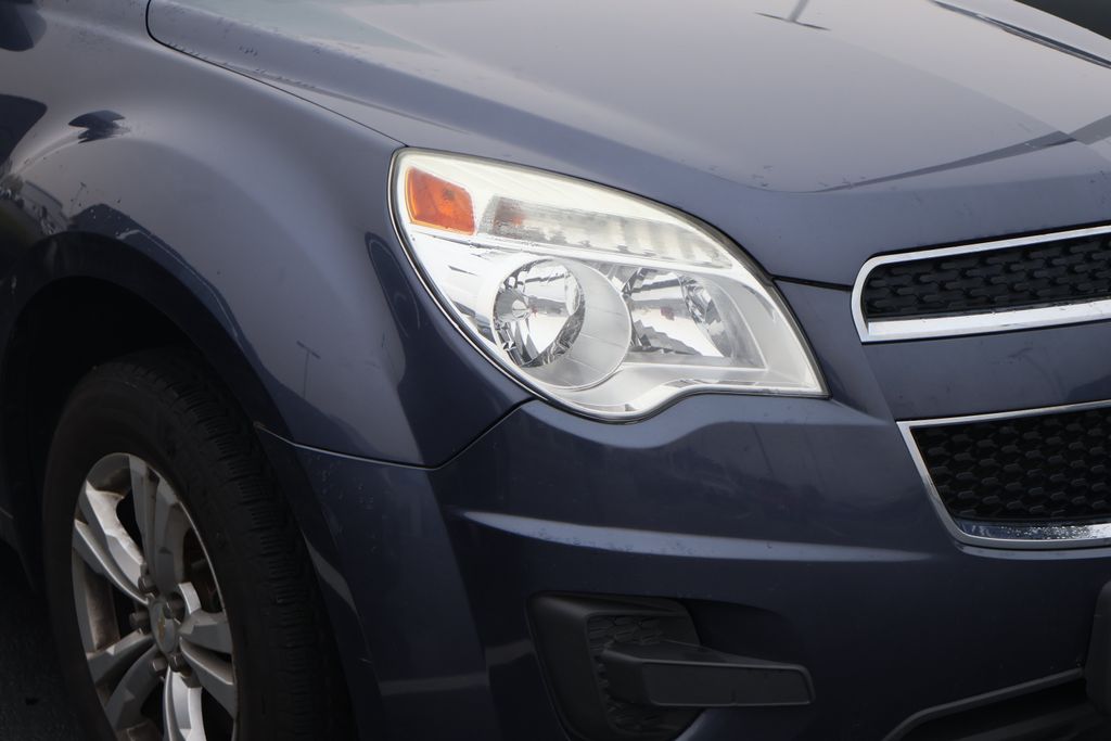 Thumbnail: 2014 Chevrolet Equinox - 4