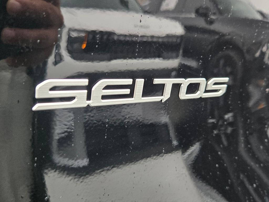 2027 Kia Seltos - $31,585