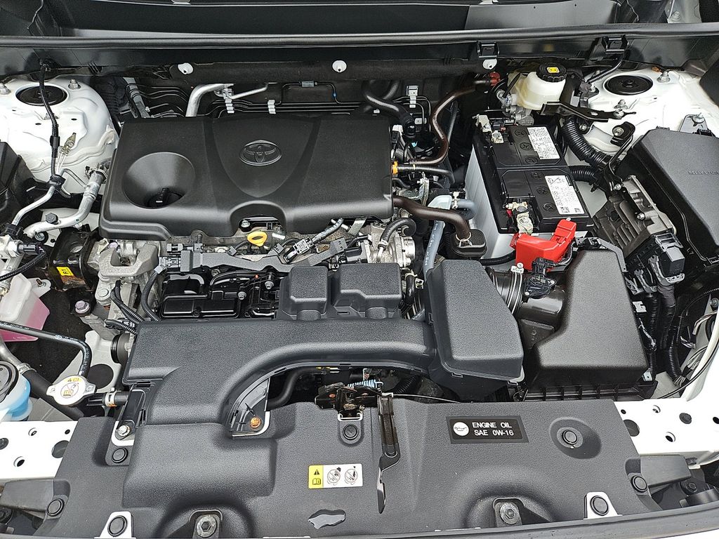 Thumbnail: 2024 Toyota RAV4 - 31