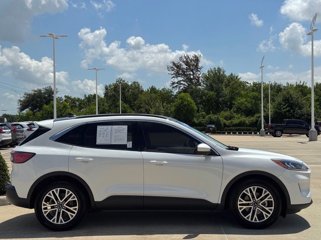 2021 Ford Escape SEL White at Toyota of Victoria