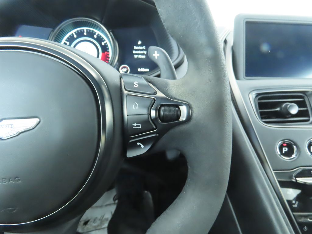 Thumbnail: 2019 Aston Martin DB11 - 12