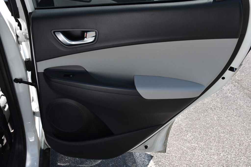 Thumbnail: 2022 Hyundai Kona - 24