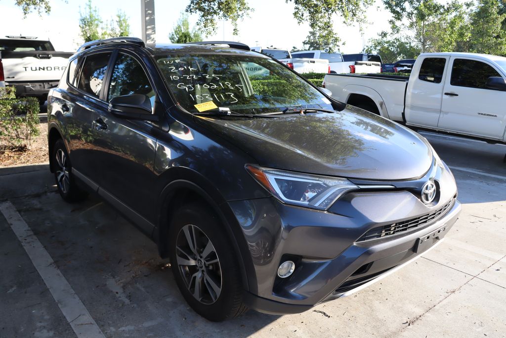 Thumbnail: 2016 Toyota RAV4 - 6