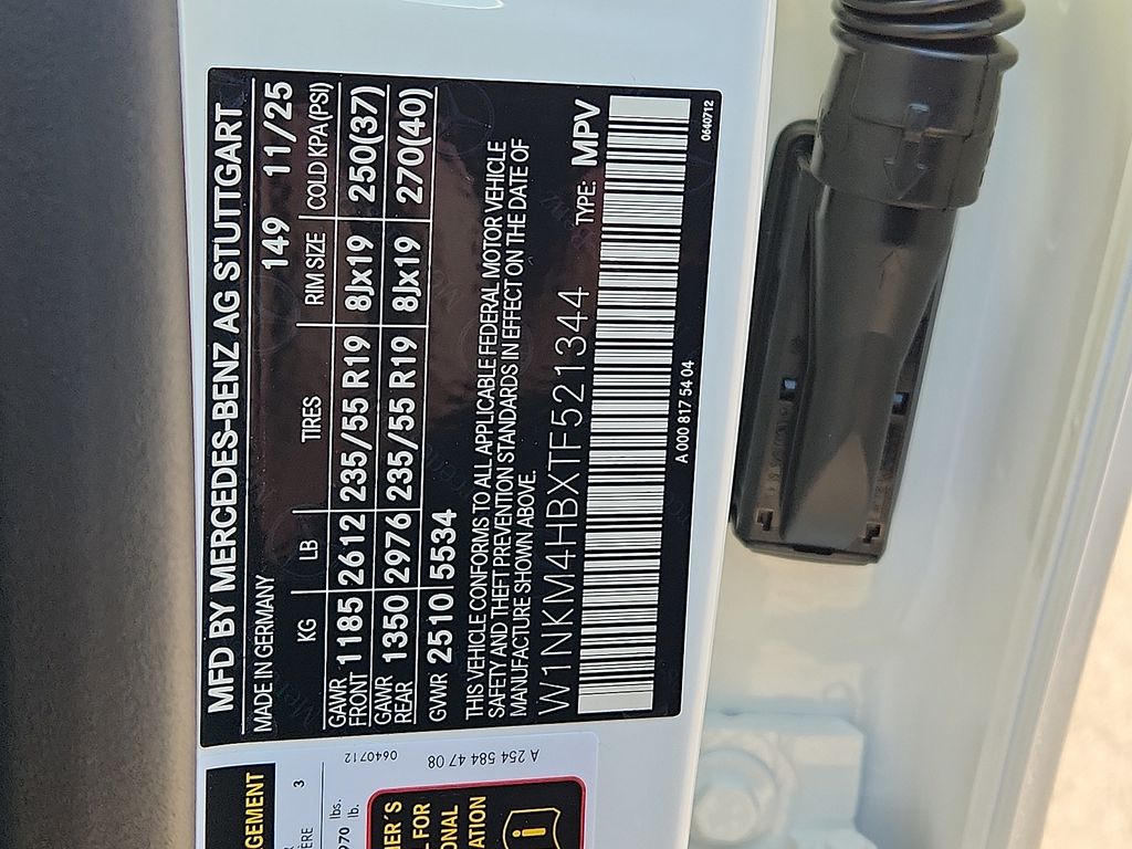 Thumbnail: 2026 Mercedes-Benz GLC - 15