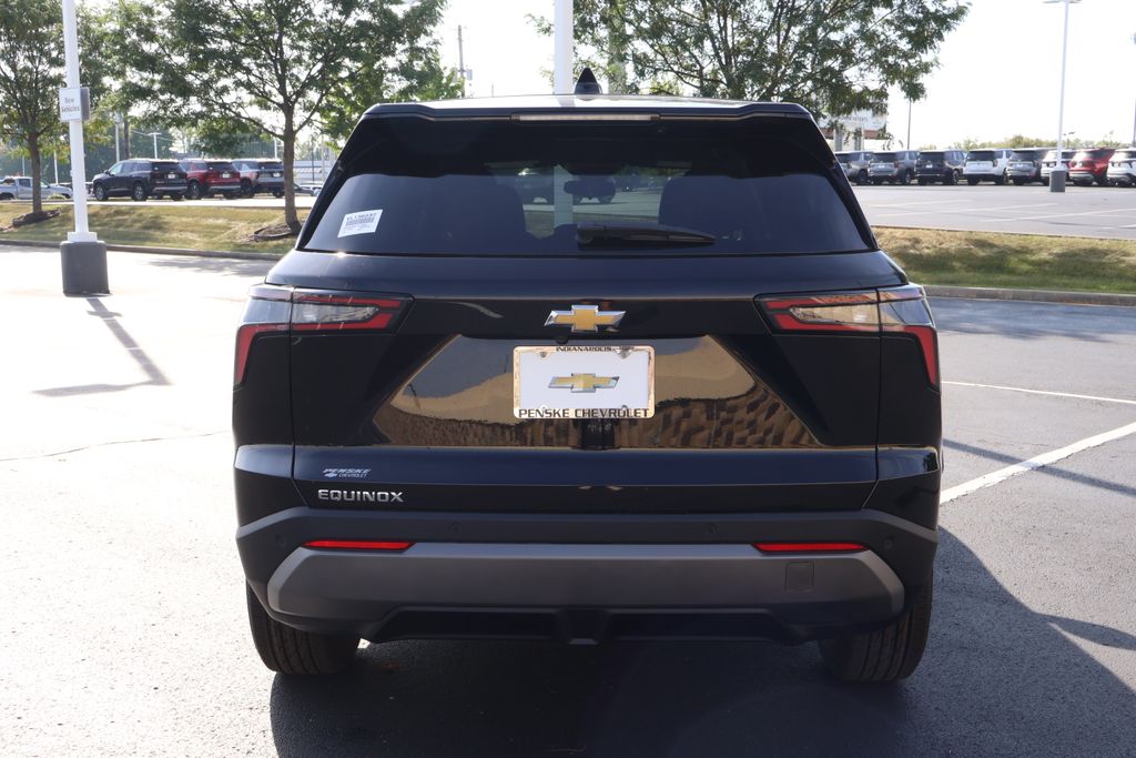 Thumbnail: 2027 Chevrolet Equinox - 6