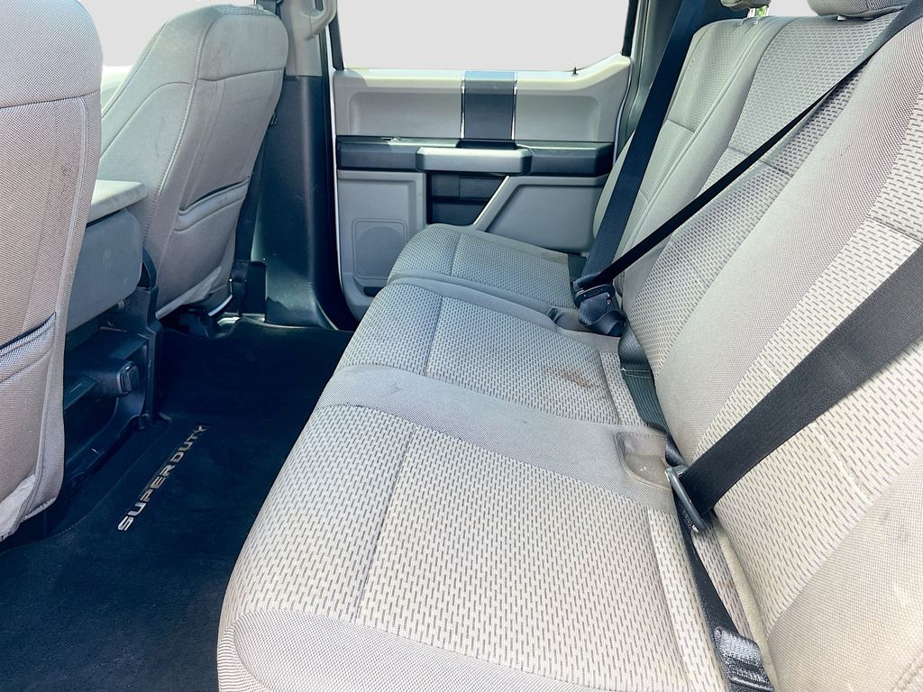 Used 2022 White Ford XLT image 22