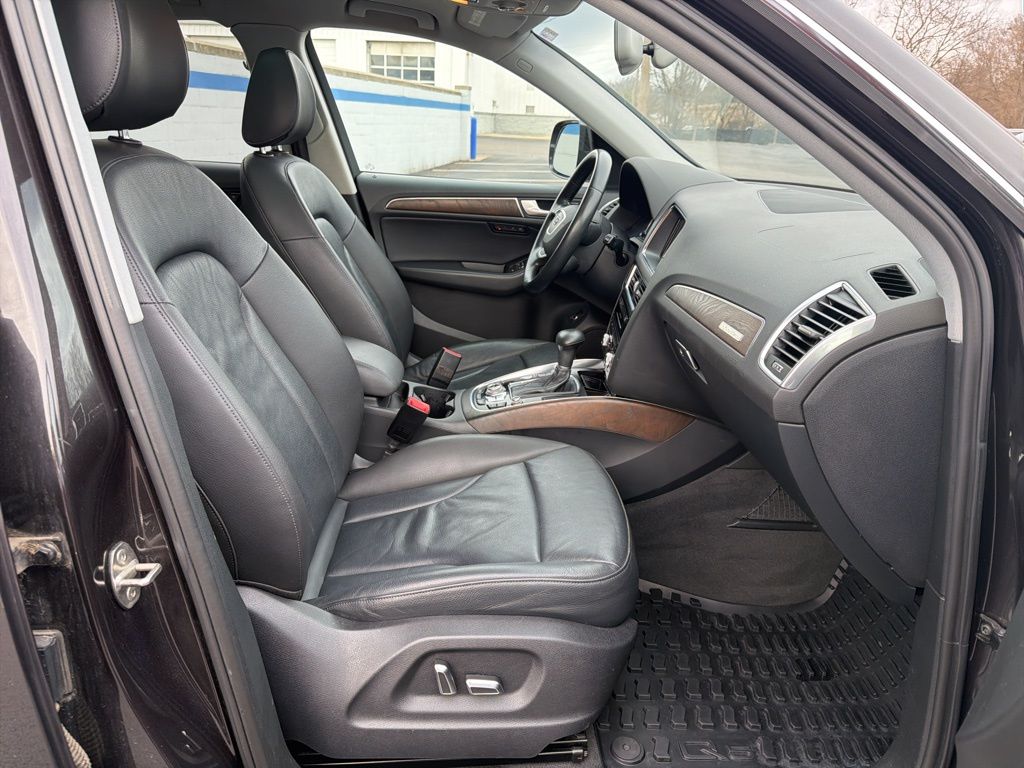 Thumbnail: 2015 Audi Q5 - 26