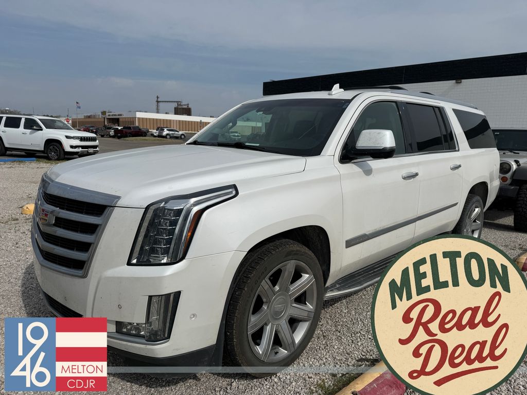 Crystal White Tricoat 2018 Cadillac Escalade ESV Luxury RWD SUV / Crossover Rear-Wheel Drive