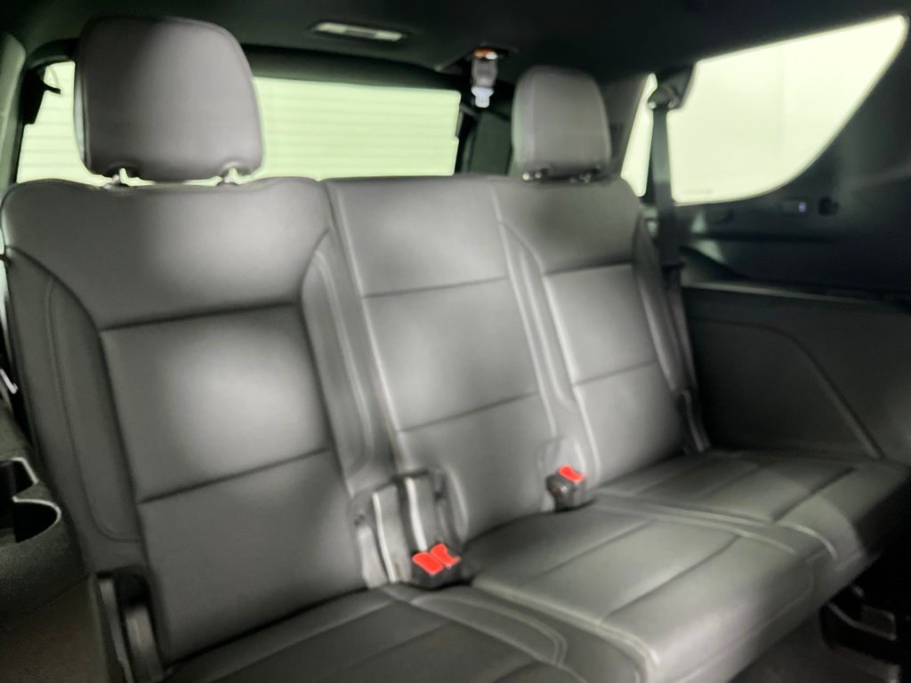 Thumbnail: 2021 Chevrolet Tahoe - 12