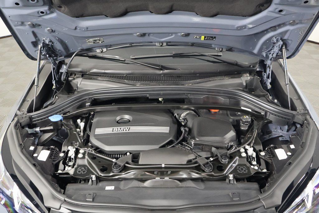 Thumbnail: 2026 BMW X2 - 9