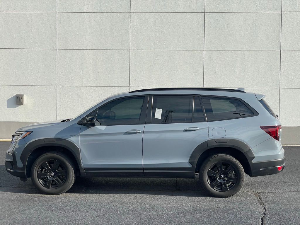 Thumbnail: 2022 Honda Pilot - 2