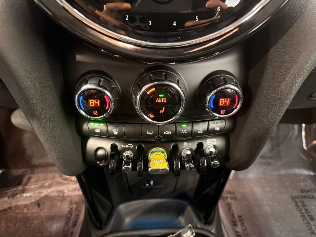 Thumbnail: 2024 MINI Cooper - 18