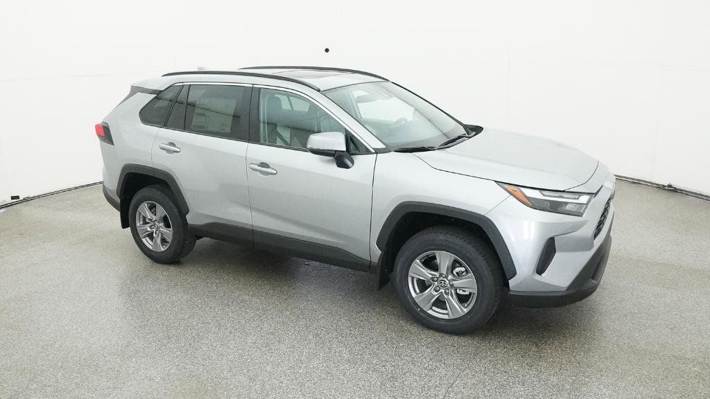 Thumbnail: 2025 Toyota RAV4 - 11