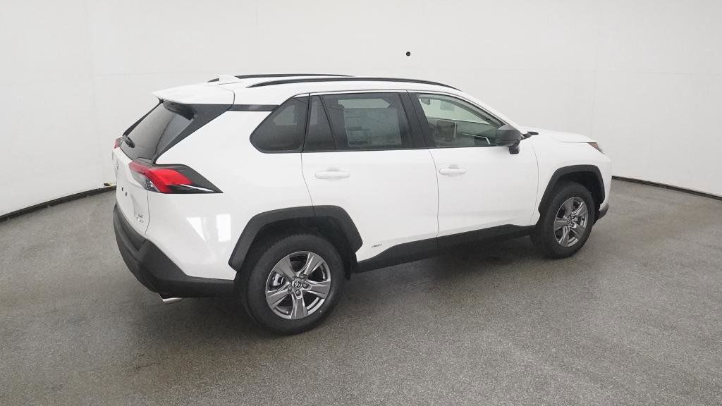 Thumbnail: 2025 Toyota RAV4 - 12