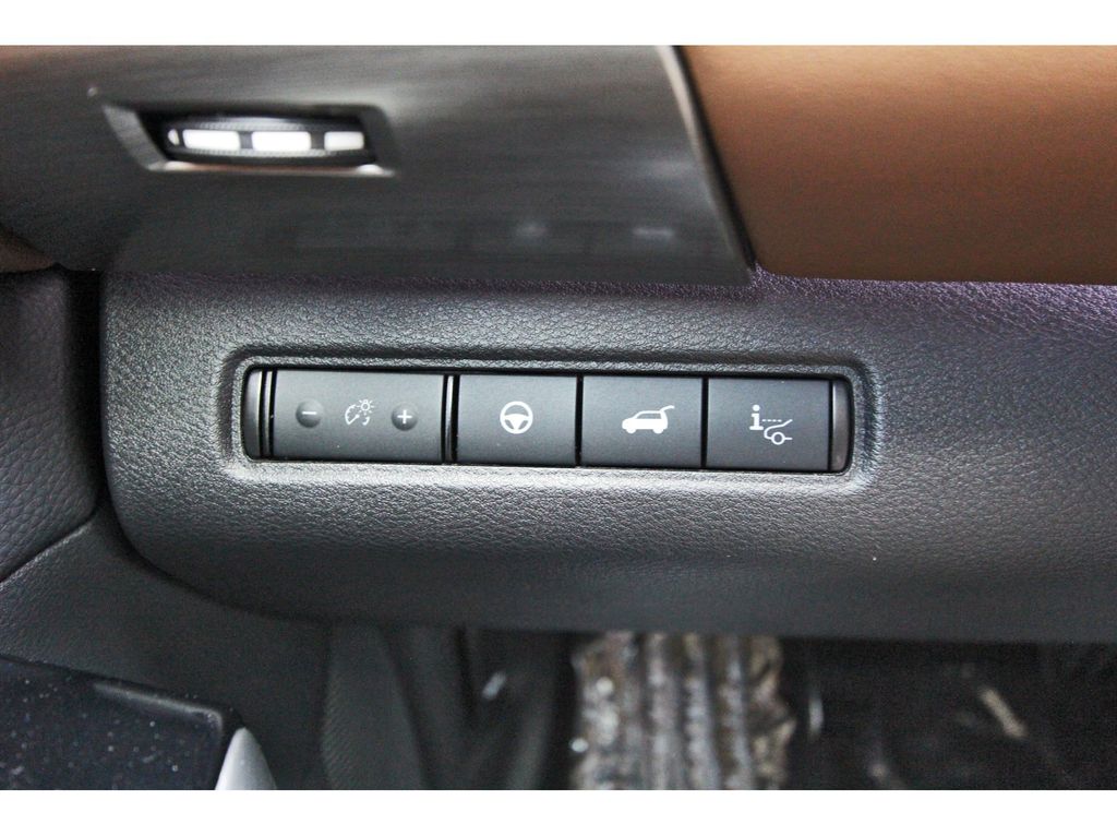 2024 Nissan Pathfinder Platinum Gray at North Houston Mitsubishi