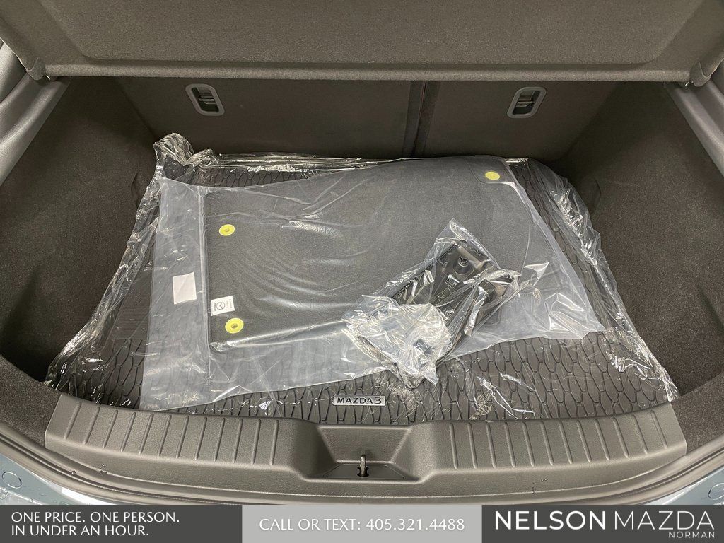 2026 Mazda Mazda3 Carbon Edition - Photo 45