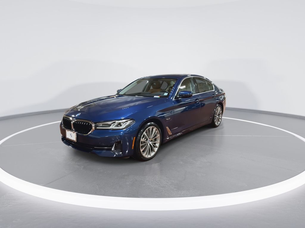Thumbnail: 2022 BMW 5 Series - 4