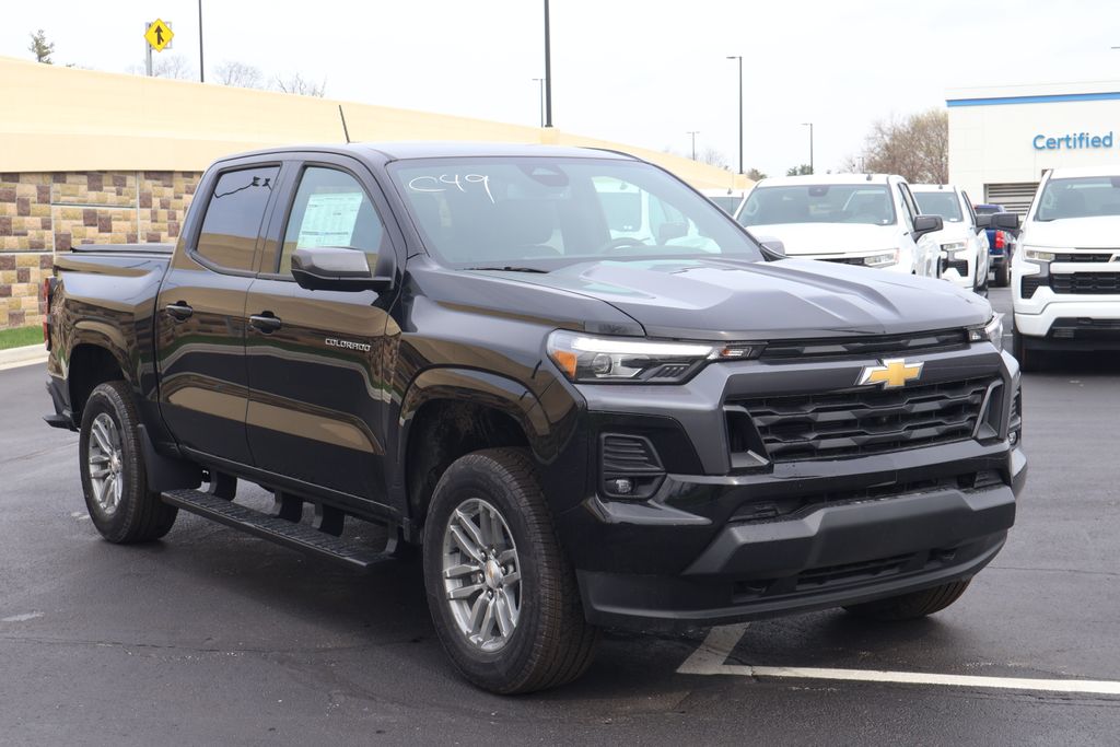 Thumbnail: 2026 Chevrolet Colorado - 10
