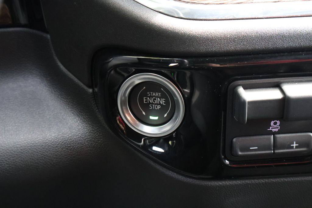 Thumbnail: 2024 Chevrolet Silverado 1500 - 24