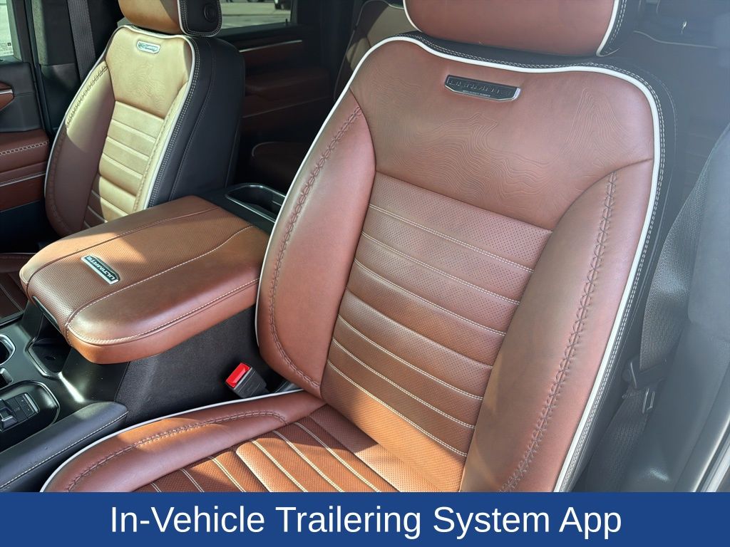 2025 GMC Sierra 2500HD Denali Ultimate