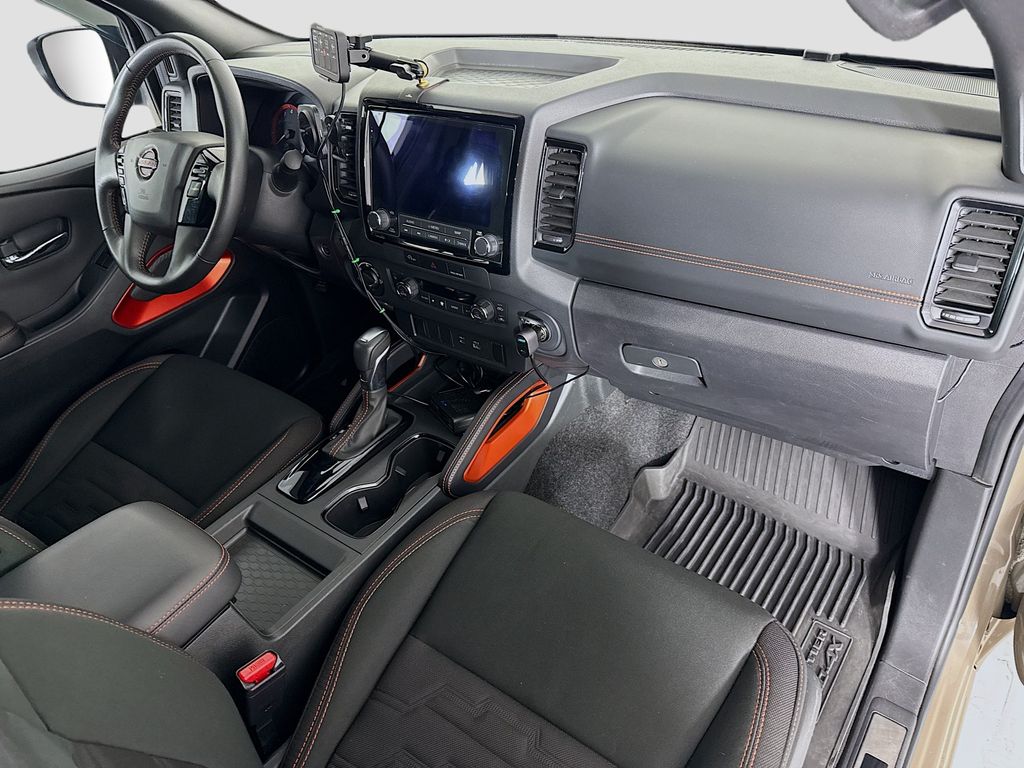 Thumbnail: 2023 Nissan Frontier - 17