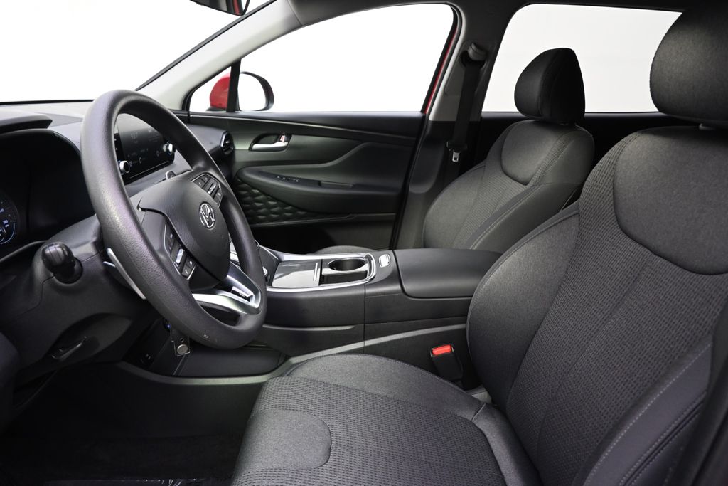 Used 2023 Red Hyundai SE image 13