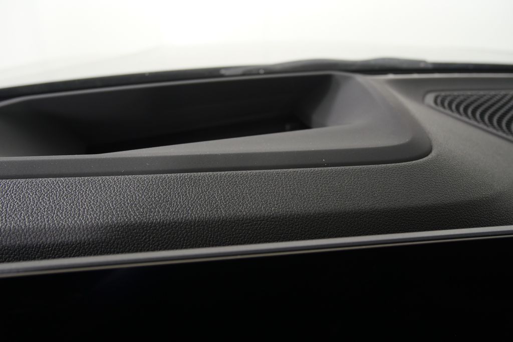 2025 BMW 3 Series M340i 19
