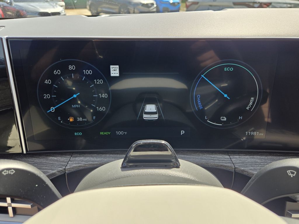 2025 Hyundai Santa Fe - $39,999