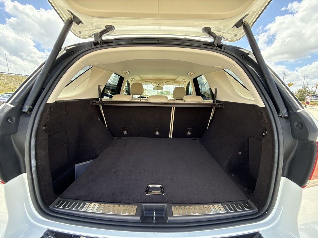 Thumbnail: 2017 Mercedes-Benz GLE - 13