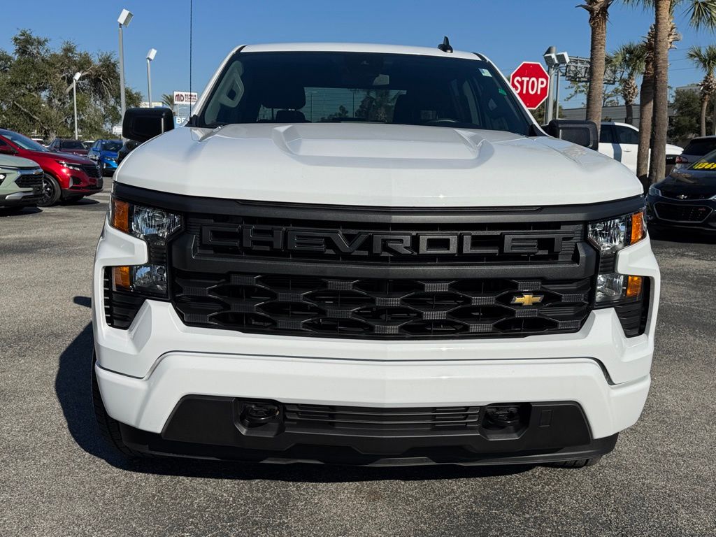 2024 Chevrolet Silverado 1500 Custom 3