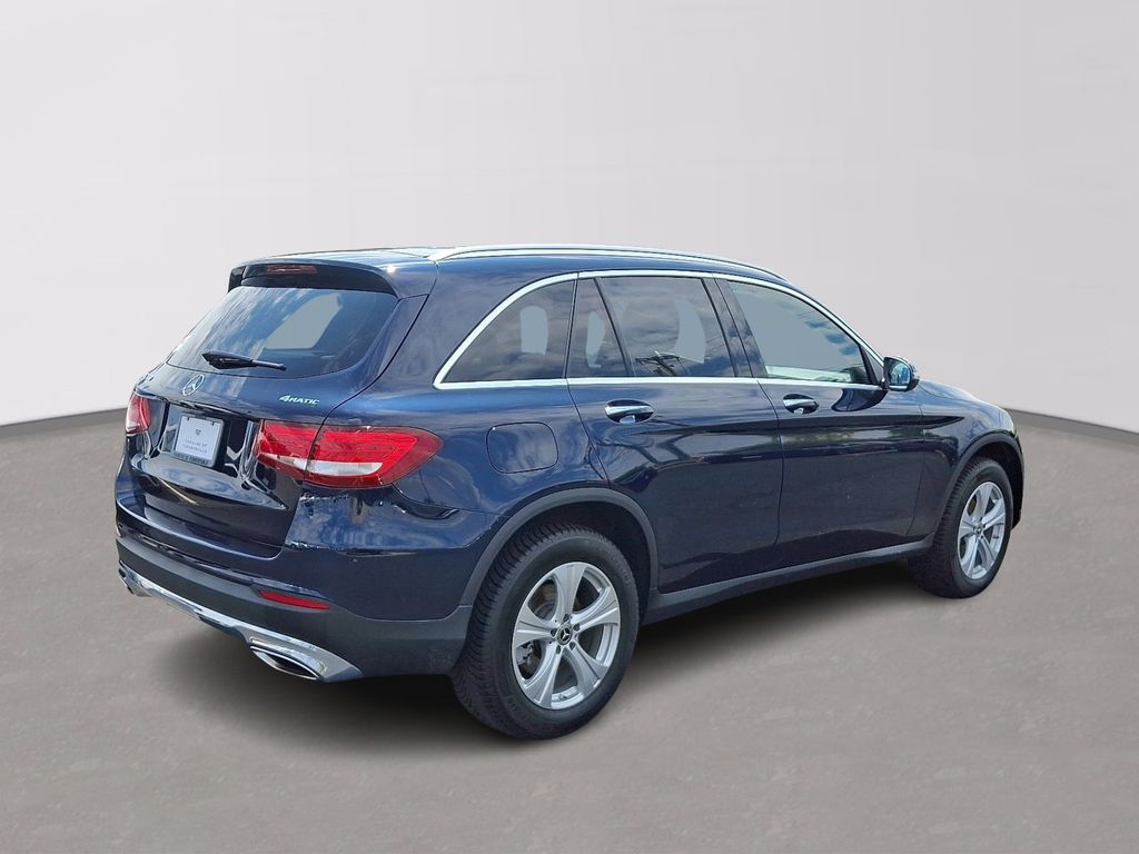 Thumbnail: 2018 Mercedes-Benz GLC - 6